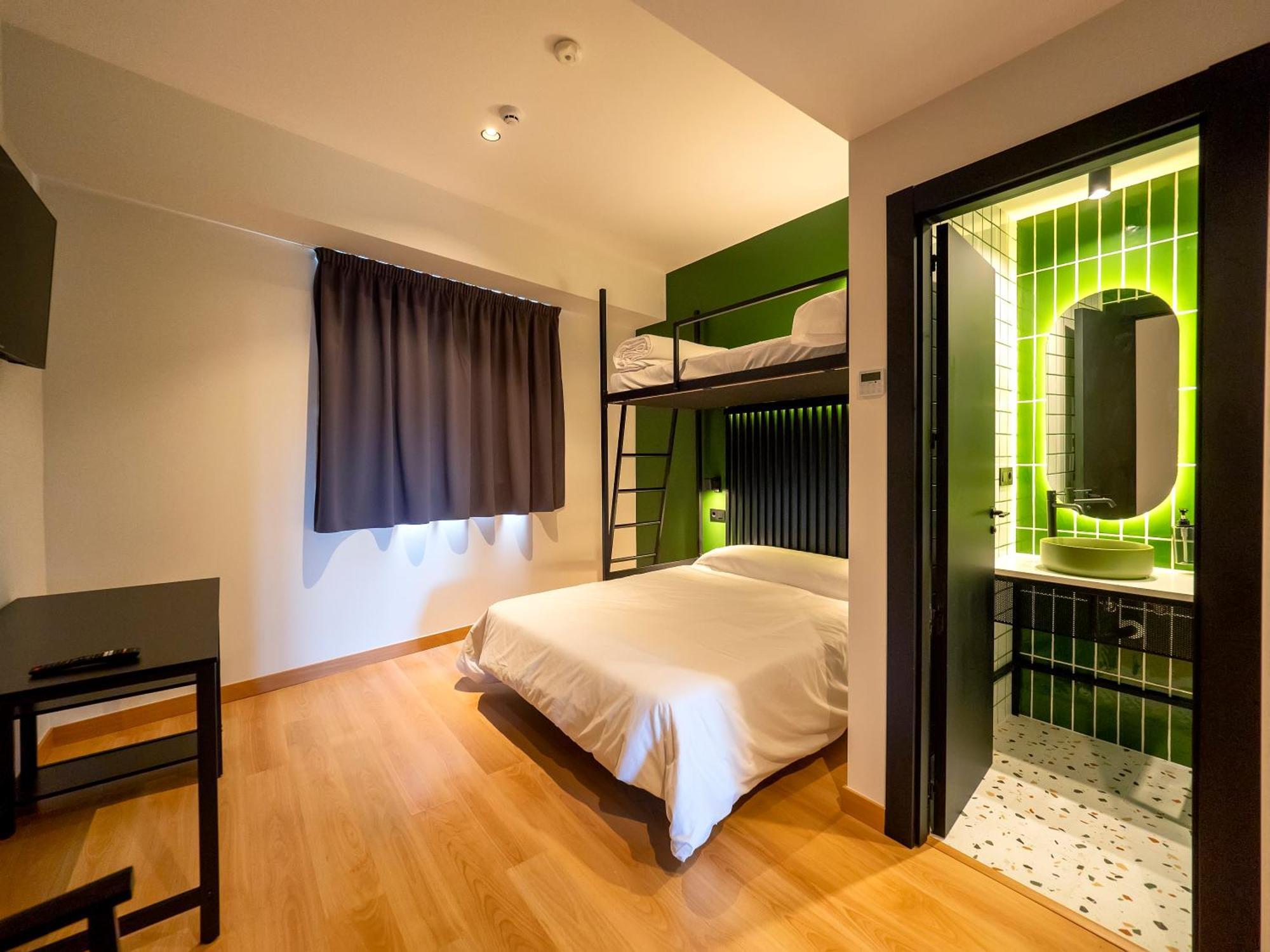 Wonder Hostel Толедо Екстериор снимка